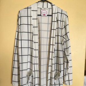 Nadine West Zenana light weight coverup size XL